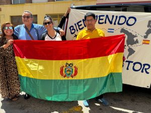 Bolivianos agradecieron a Dios por la llegada del Pr. Edgar